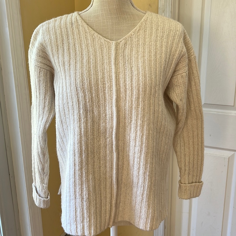 Vintage The Limited Ribbed wool blend sweater, Oatmeal, Size M.